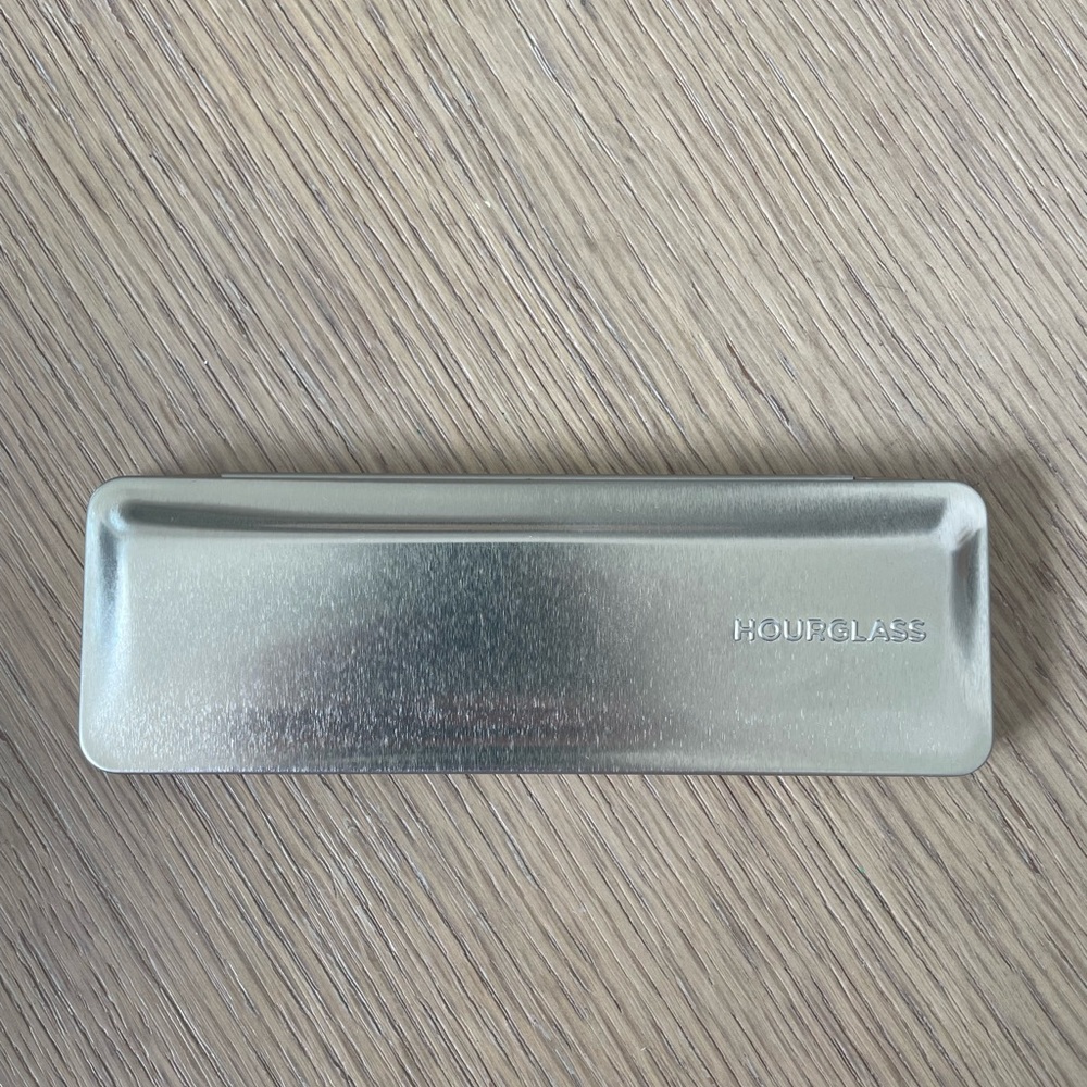 Hourglass Curator Eyeshadow Refill + Palette